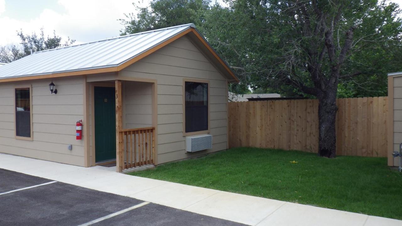 Brush Country Lodge Pleasanton Luaran gambar